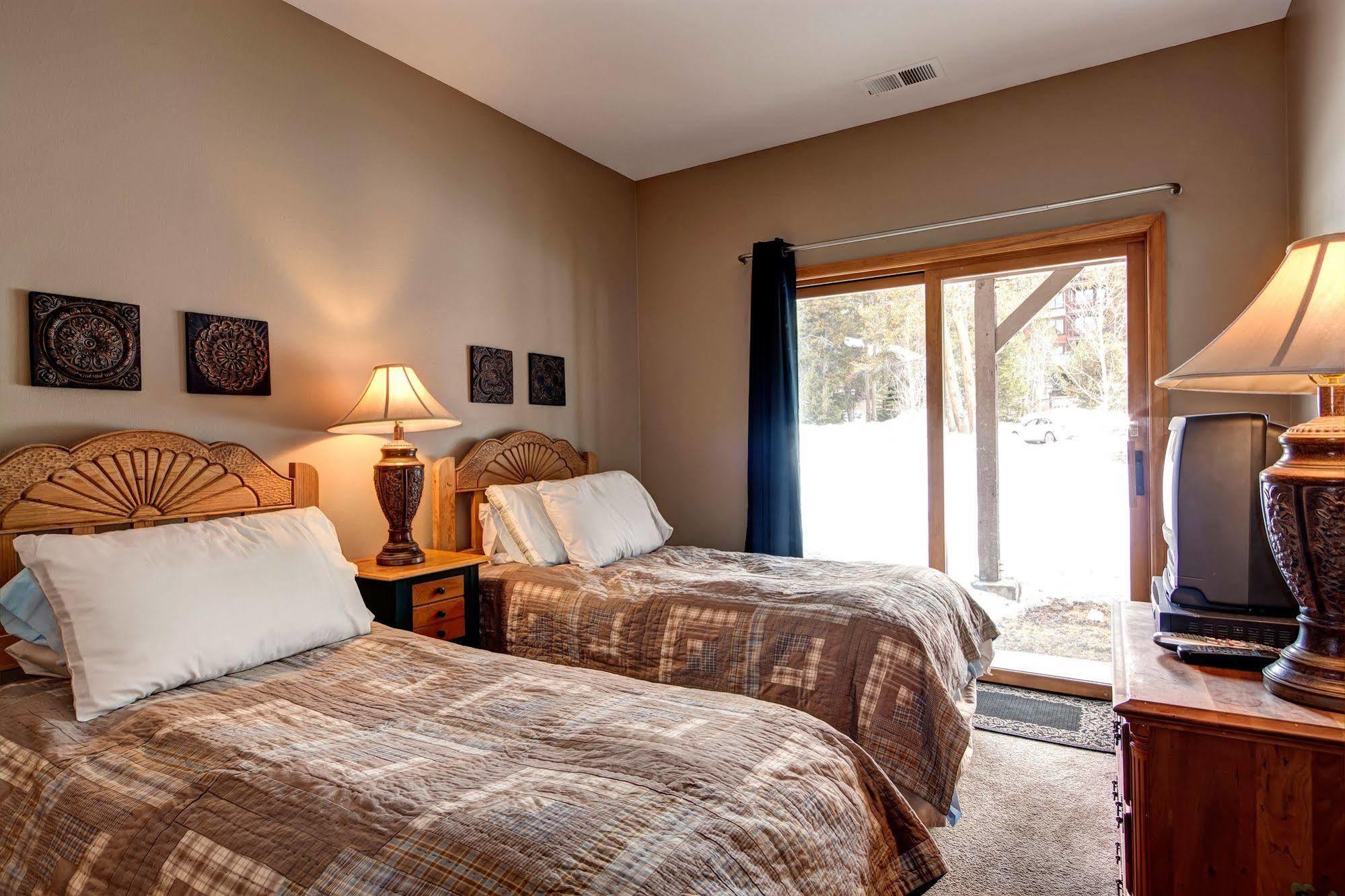 One Breckenridge Place Townhomes Екстер'єр фото