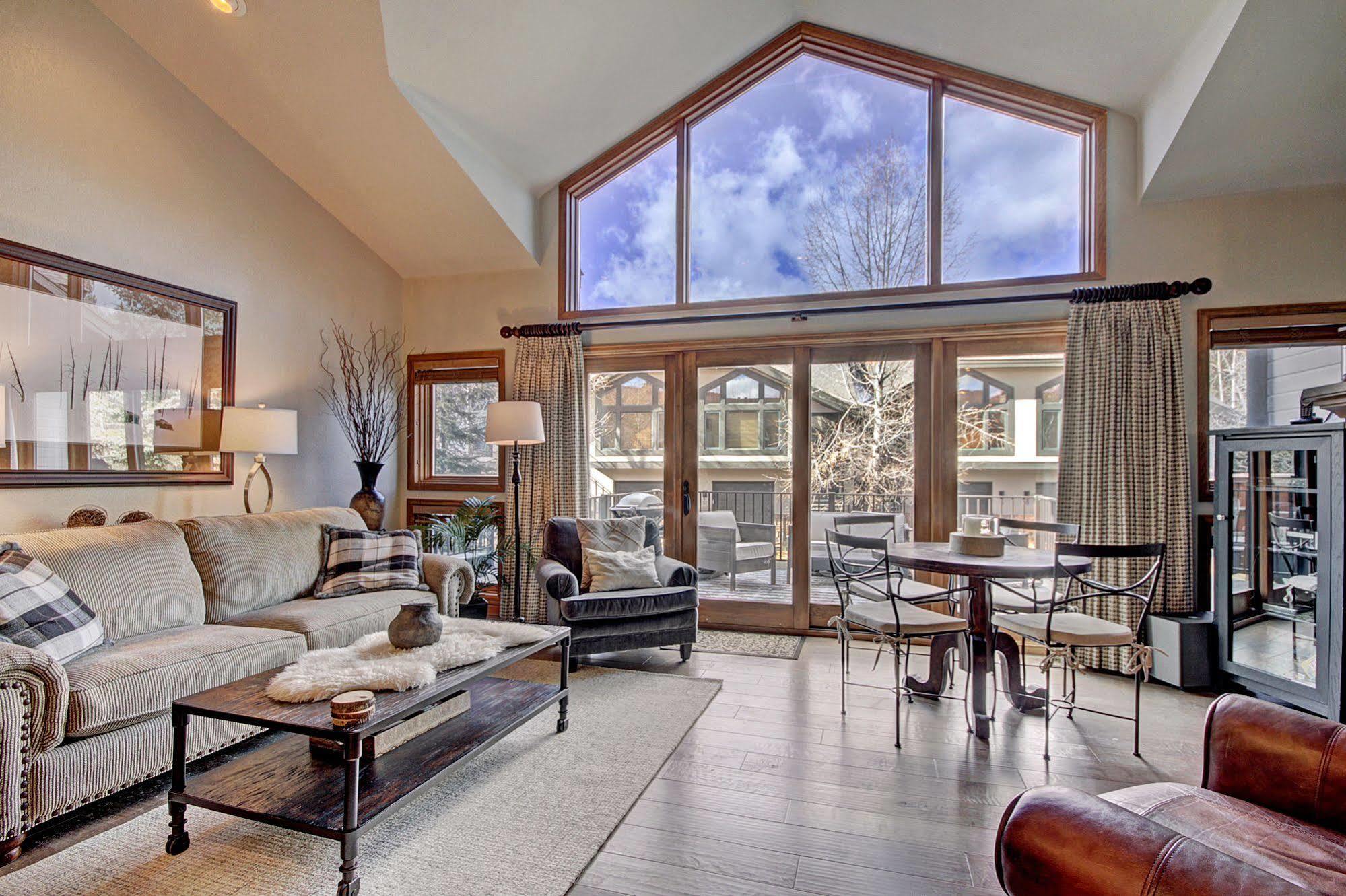 One Breckenridge Place Townhomes Екстер'єр фото