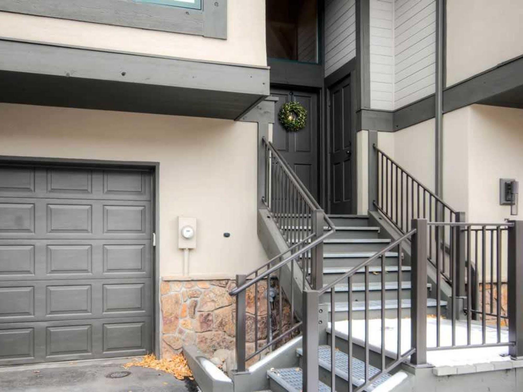 One Breckenridge Place Townhomes Екстер'єр фото