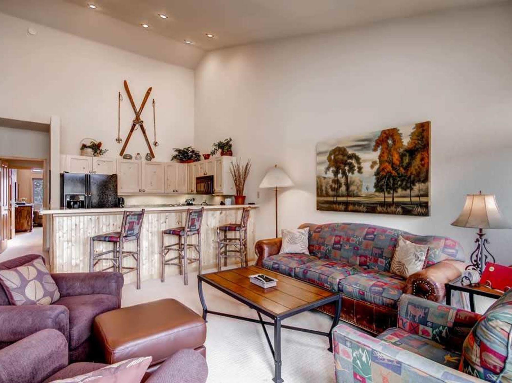 One Breckenridge Place Townhomes Екстер'єр фото